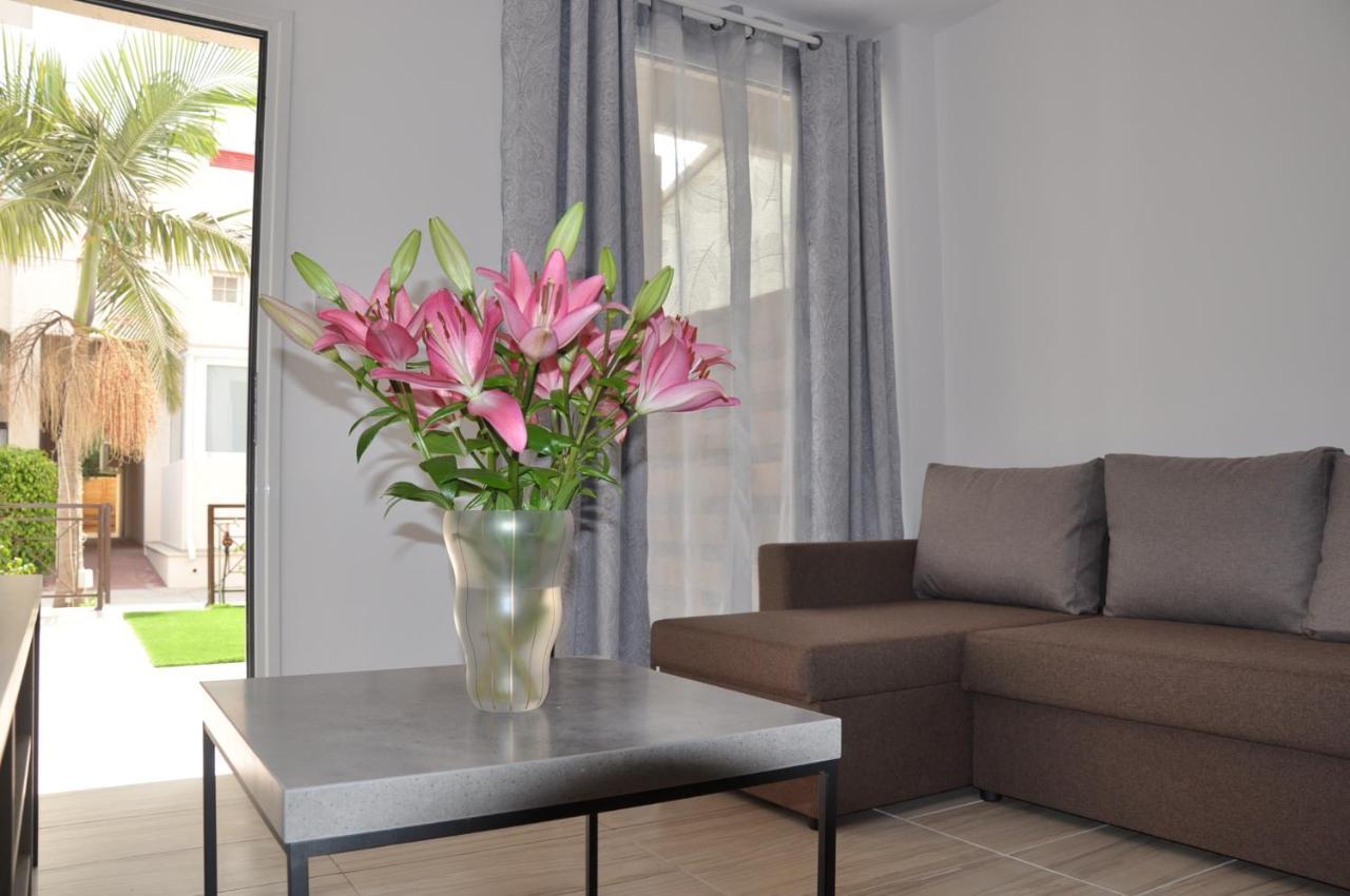 Lux Galatex Apartment Limassol Luaran gambar